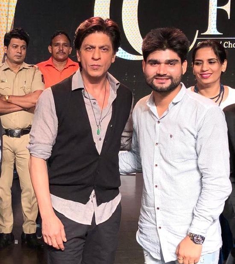 Manish Tiwari Actor With  Rare Artistic Talent In Bollywood