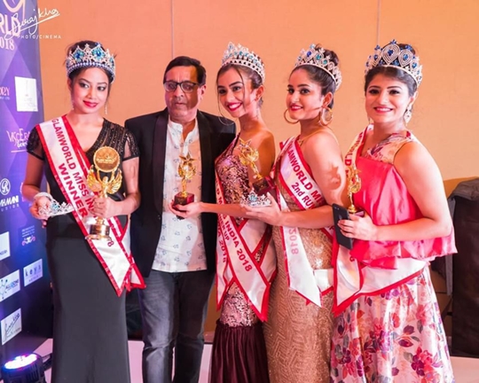 Rakesh Sabharwal Producer Director Distributor The Jury Of Recently Concluded Pageant Mr Miss Mrs Universe 2020 of Joil Entertainment