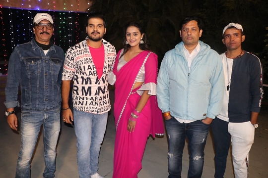 Kallu-Yamini  With Bharat Film Academy Started Bhojpuri Film Pyaar Jab Kehu Se Ho Jaala