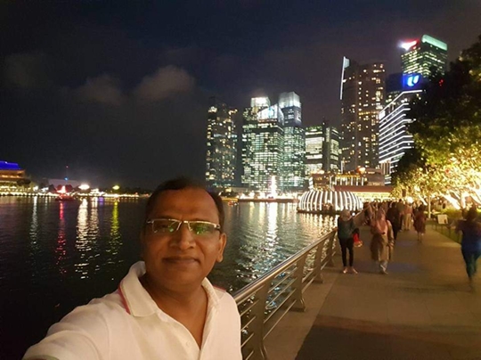 On Birthday Ratnakar Kumar director of Worldwide Records announced the opportunity to give new artists a chance