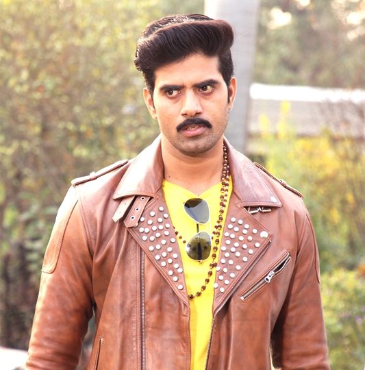 Actor Sunil Bhargav’s New Webseries Daulataganj streaming On MX Player