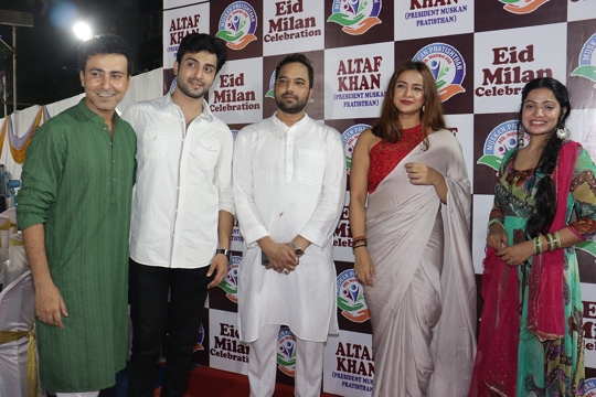 Stars throng at Altaf Khan’s Eid Milan party