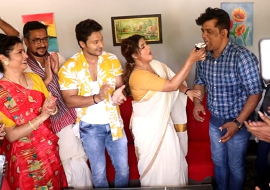 आकांक्षा अवस्थी, निसार खान की “हमार दबंग बहुरिया” की शूटिंग शुरू हुई लखनऊ में