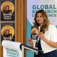 Prof  Dr  Parin Somani Launches Her Book MANIFEST INNER BEAUTY – Part I