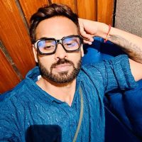 अभिनव त्रिपाठी (एलेक्स) कॉर्पोरेट उत्कृष्टता और सिनेमाई कहानी कहने की कला को जोड़ने वाली एक दूरदर्शी शक्ति